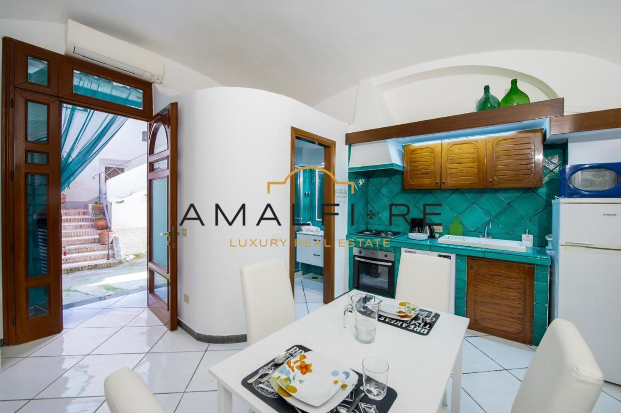 アマルフィ La Casa Turcheseヴィラ エクステリア 写真